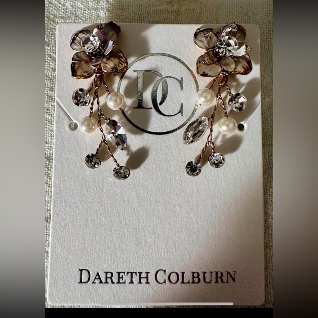 Dareth Colburn Nwt Rose Gold Floral Drop Earrings With Crystals And Pearls